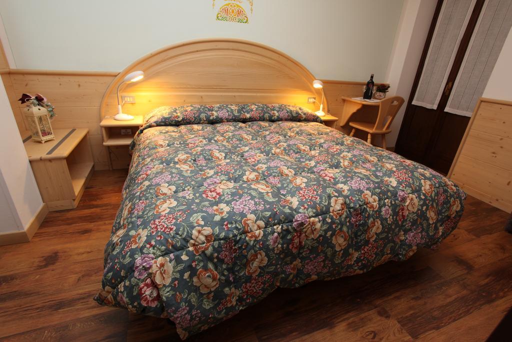 Gh Hotel Fratazza San Martino Di Castrozza Pokoj fotografie