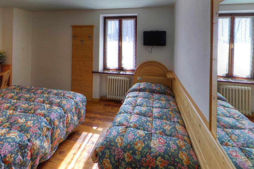 Gh Hotel Fratazza San Martino Di Castrozza Pokoj fotografie
